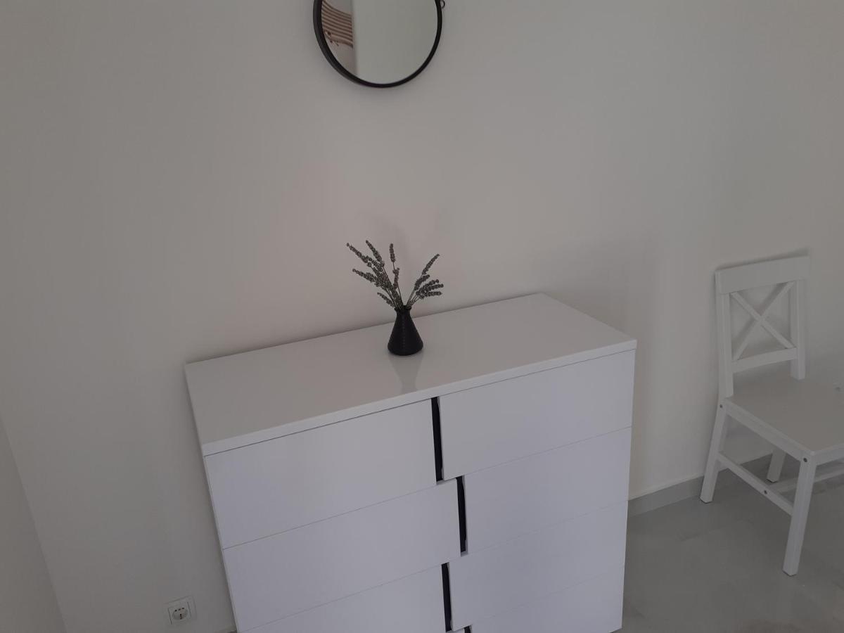 Apartmani Miletic イェルサ エクステリア 写真