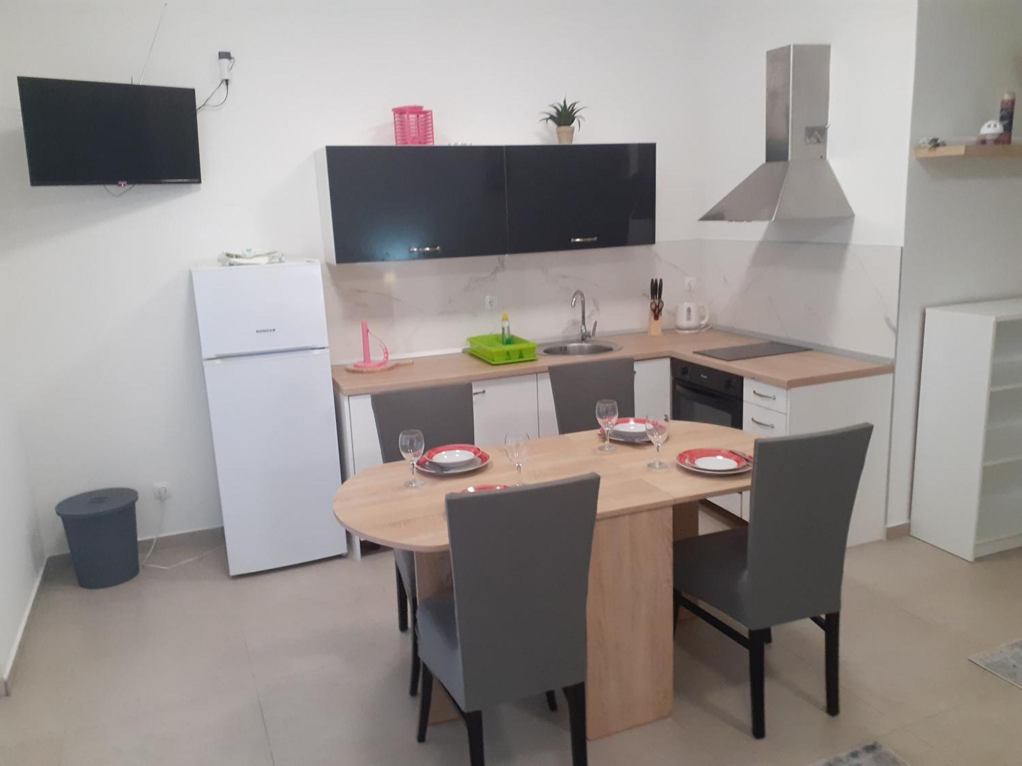 Apartmani Miletic イェルサ エクステリア 写真